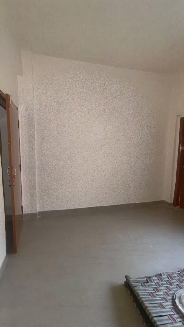 Unfurnished 3bhk in GMC Hostel Road, Christian Basti, Guwahati, Assam, India for Rent